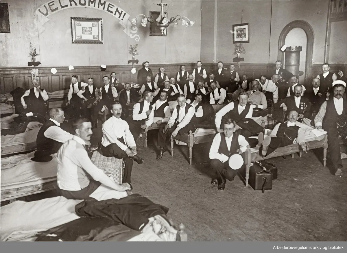 Arbeidersangerstevnet i Kristiania, juli 1914. Fra innkvarteringen i Kristiania Arbeidersamfund.