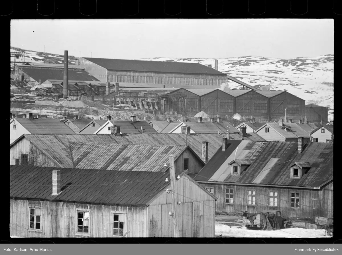 Foto av gruveselskapet A/S Sydvaranger i Kirkenes etter krigen 