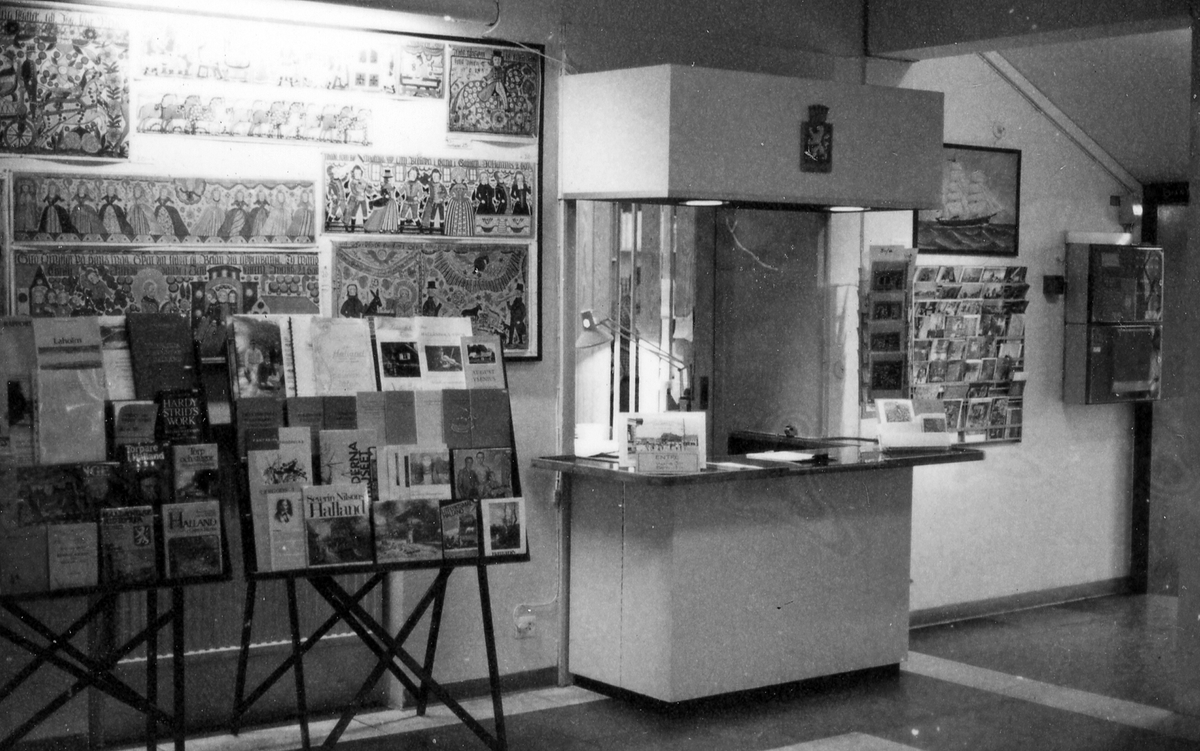 Museets reception och entré före ombyggnad 1983.