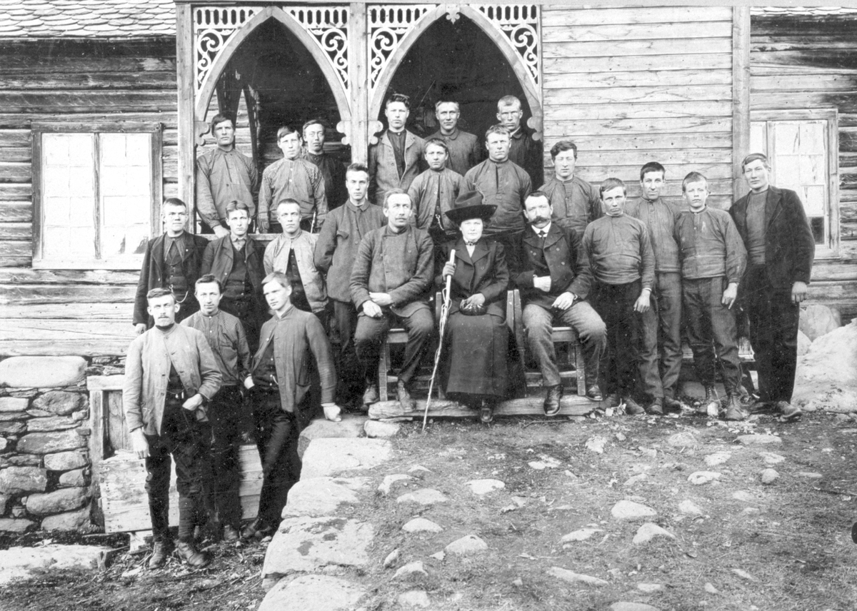 Snikkarskule i Øystre Slidre 1911-1913.