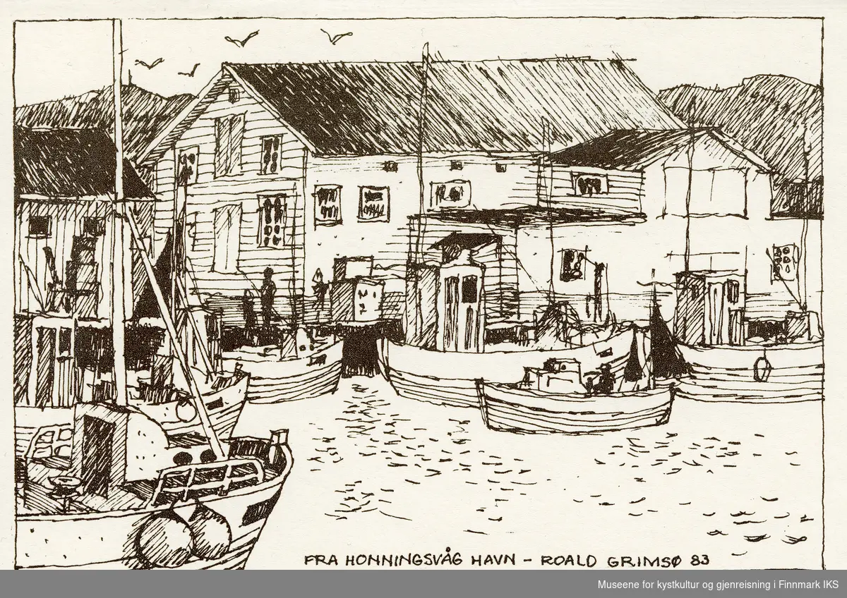 Postkort/dobbeltkort. Honningsvåg havn med flere båter og bebyggelse. Tusjtegning av billedkunstner Roald Grimsø. 1983.