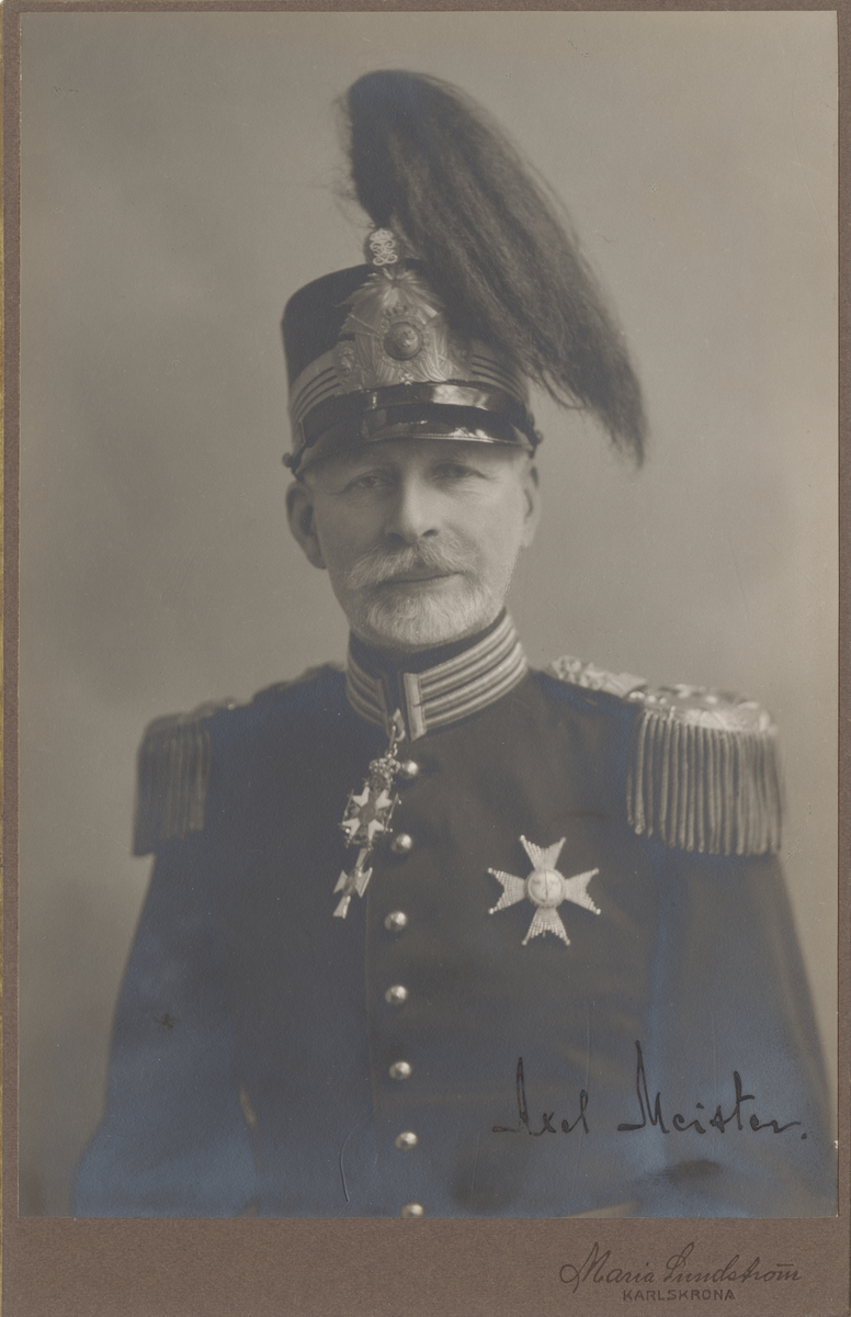 Porträtt av Axel Meister, överste och chef för Karlskrona grenadjärregemente.