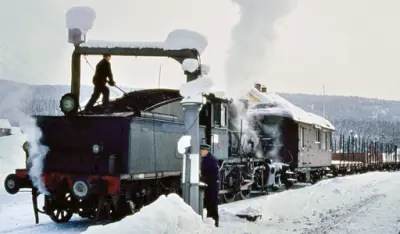 Numedalsbanen med damplok en kald februardag i 1970
