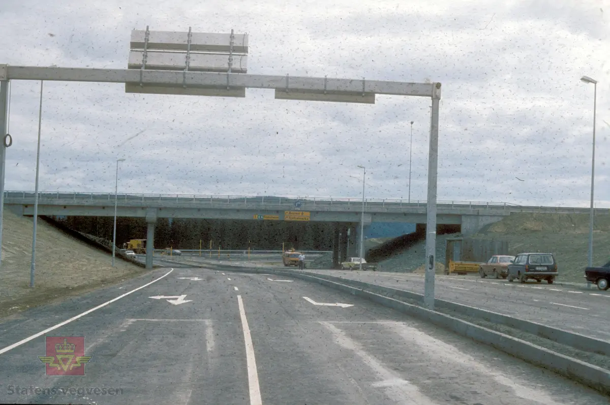 Bygging av ny E-6 mellom Sluppen og Tonstad. Fylkesvei 812 og 902 (Ytre Ringvei)  møtes. Tilførselsvei til/fra E-6. Veien er klar for åpning.