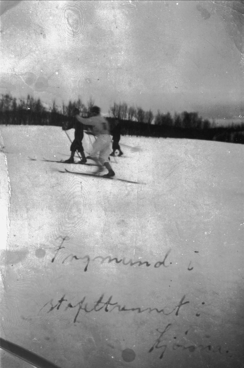 Skiløper i stafettrenn i Kjønna, Skånland.