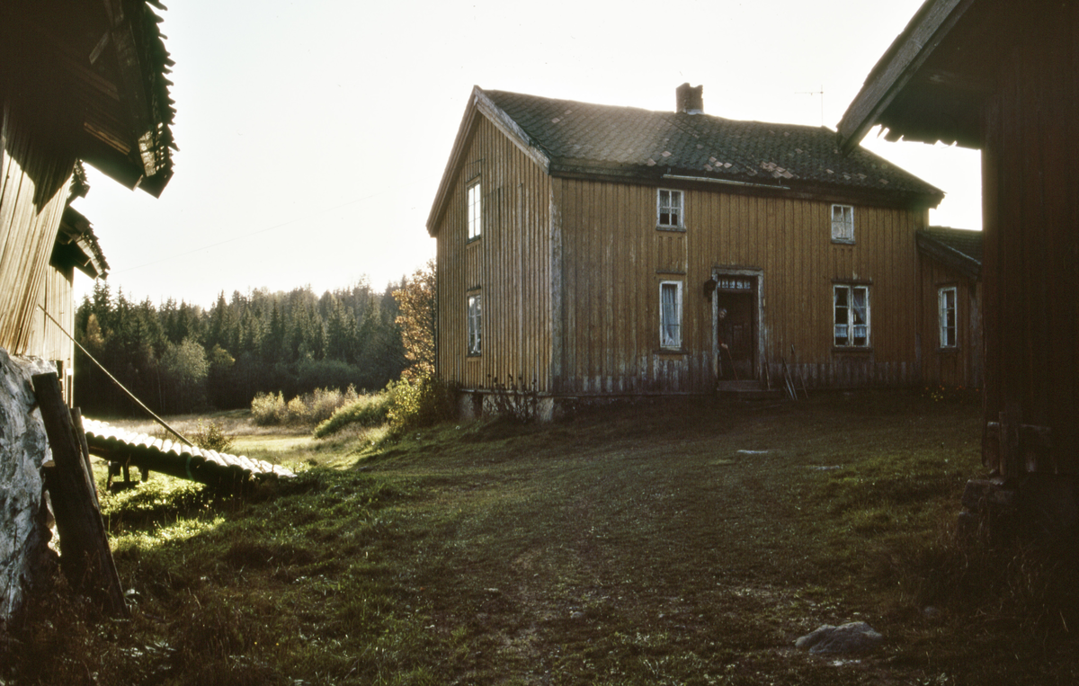 Nygård i Bærumsmarka. Oppr. plass under Norderhaug (Restaurert 1997, Bærum kommune)