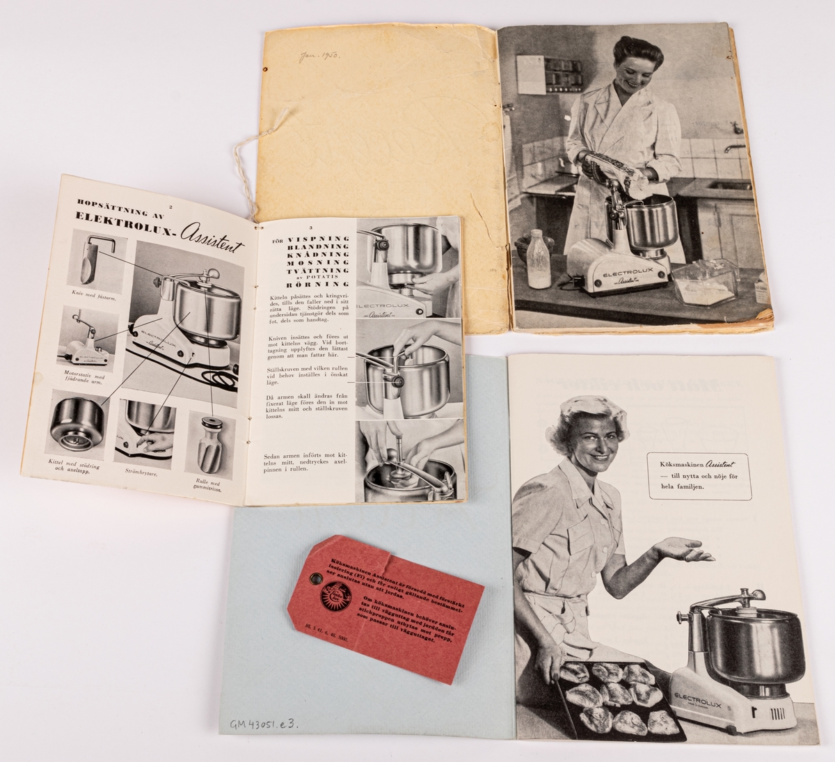 Bruksanvisning och receptböcker från Elektrolux, tillhörande hushållsassistent.