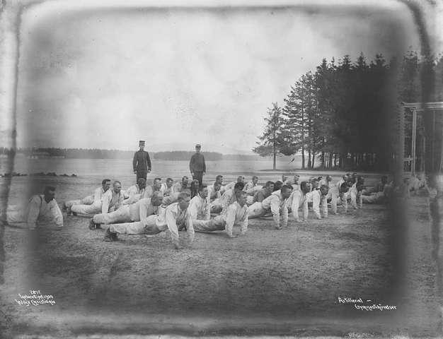 Prot: Soldaterliv - Gardermoen Arteleriet Gymnastik 10/6 1904