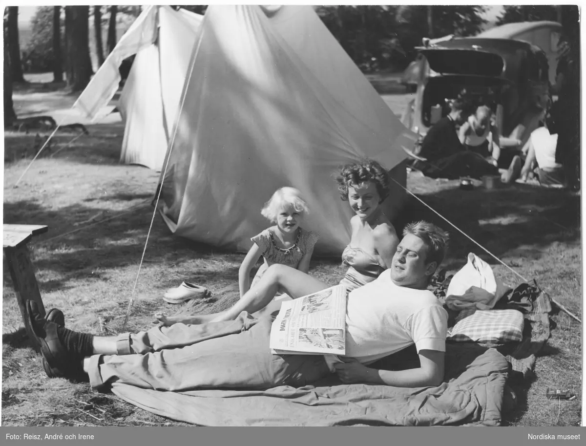 Familj på semester i en camping i Dalarna.
