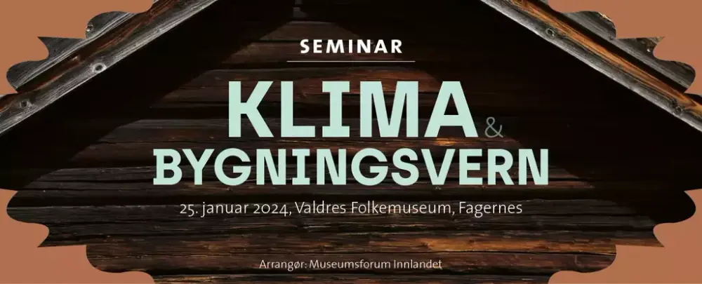 Header til seminar. Tittelen lagt på laftet vegg.