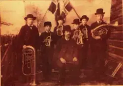 Nes Hornmusikklag 1891
Dette er det første bildet vi har av 