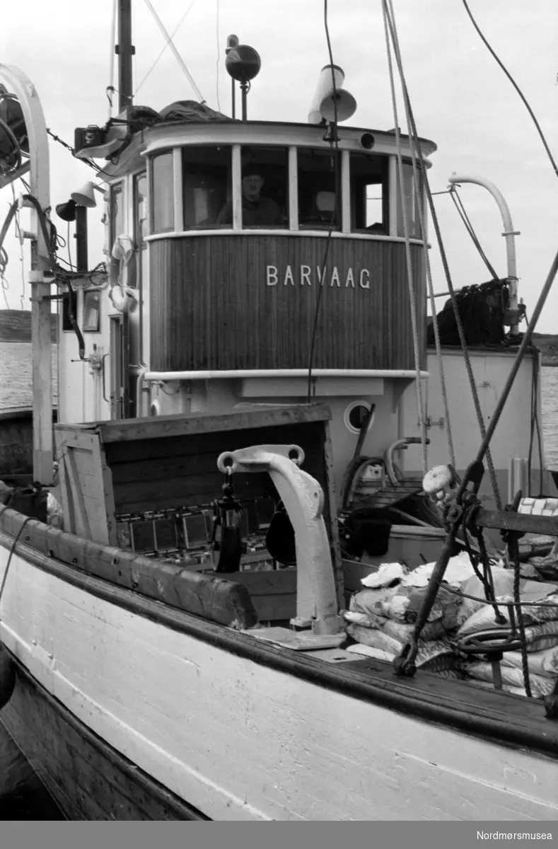 Fiskebåten "Barvaag". Bildet er datert til august 1966. Fra Romsdalspostens arkiv. 