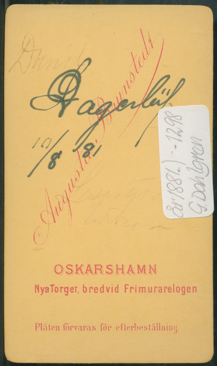 På kuvertet står följande information sammanställd vid museets första genomgång av materialet: D. Lagerlöf. Oskarshamn.