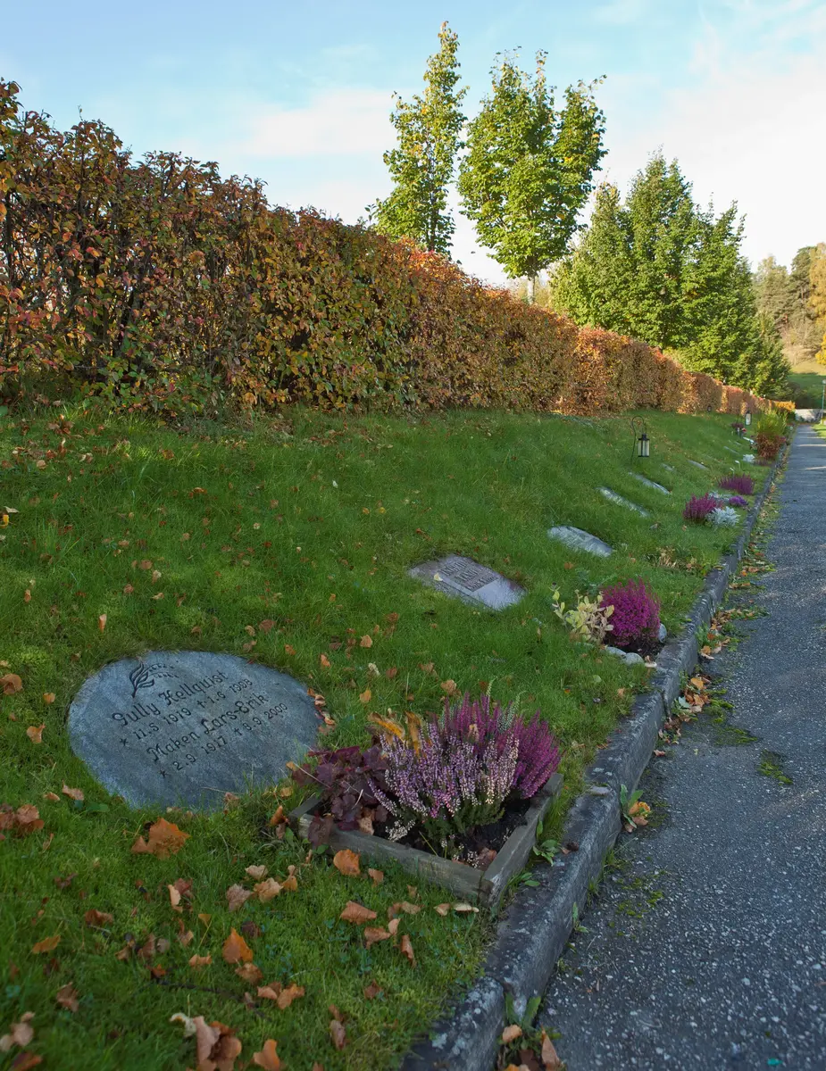 Hammarby kyrkogård