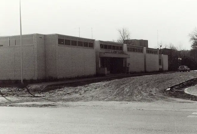 Hembygdsförbundets vårutflykt till Åland 8-10 maj 1981. Museet i Mariehamn.