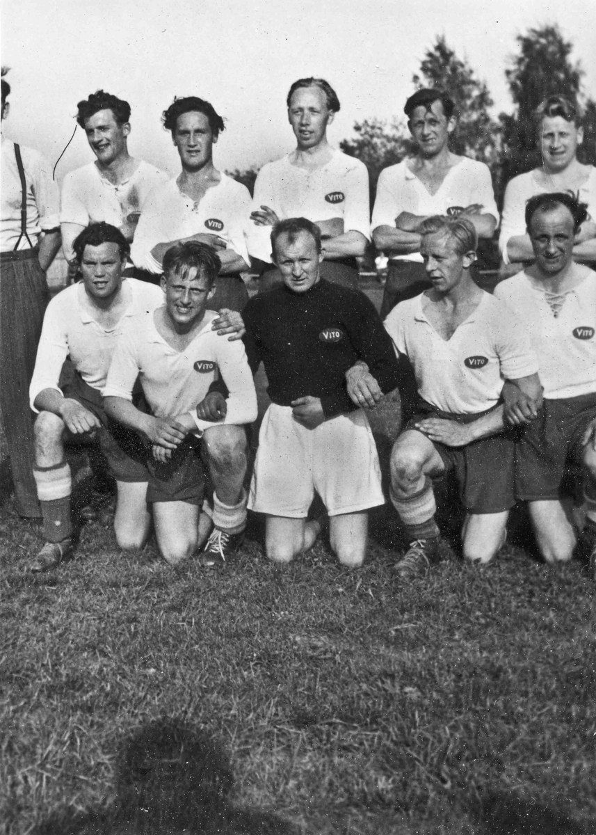 Et fotballag. VITO – stiftet 1948 og oppløst i 1968.