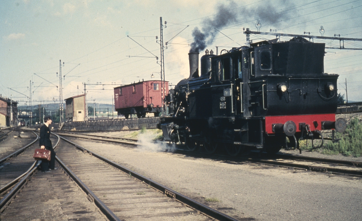 Lokomotivføreraspiranten skal ha tjeneste på skiftelokomotivet på Lillestrøm.