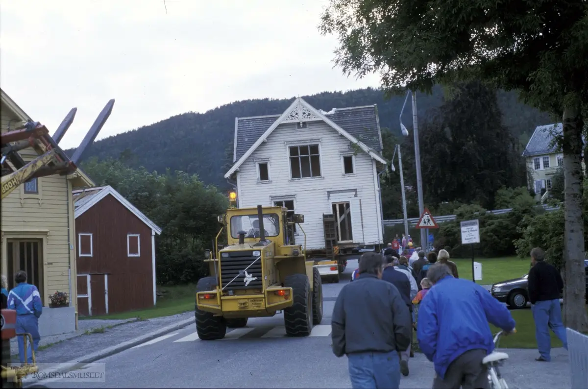 Flytting av Julsundvegen 35 til Romsdalsmuseet.