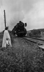 "Trondheimstur august 1953"..Lokomotivet er et tysk NSB-type