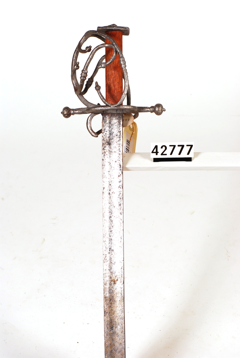 Tessak type H - Forsvarets museer / DigitaltMuseum
