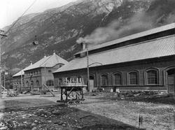 Alby United Carbide Factories Limited, Smie, rør- og motorve