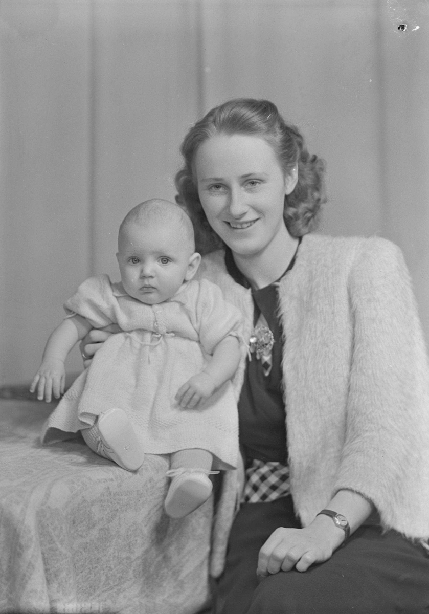 Rigmor Gjeseth med datteren Grethe