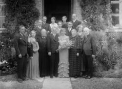 FORSKJ. BRUDEBILDER, RANDI SKI.