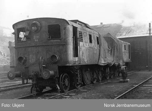 Sprengt elektrisk lokomotiv type El 4 nr. 2045 i Narvik