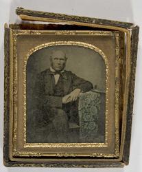 Portrett av mann, skipsreder og skipsfører Mads Høegh Johnse