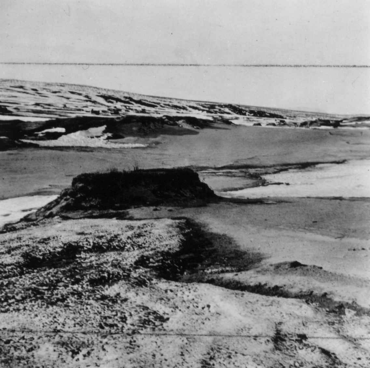 Oversiktsbilde over Flyvesandfeltet ved Kautokeino Kirkested, 1916.