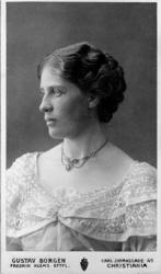 Portrett av Emma Aall, f. Lund.