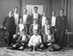 Norgesmester i fotball 1908, FC Lyn.
"Footboldklubben Lyn  
