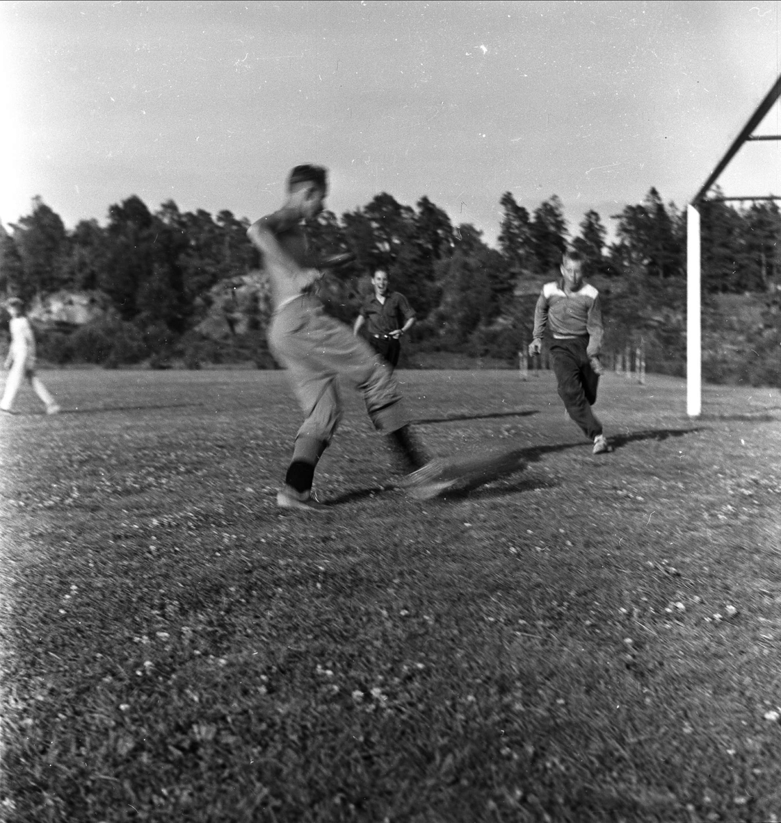 Bugårdsparken, Sandefjord, Vestfold. Fotballspilling.
