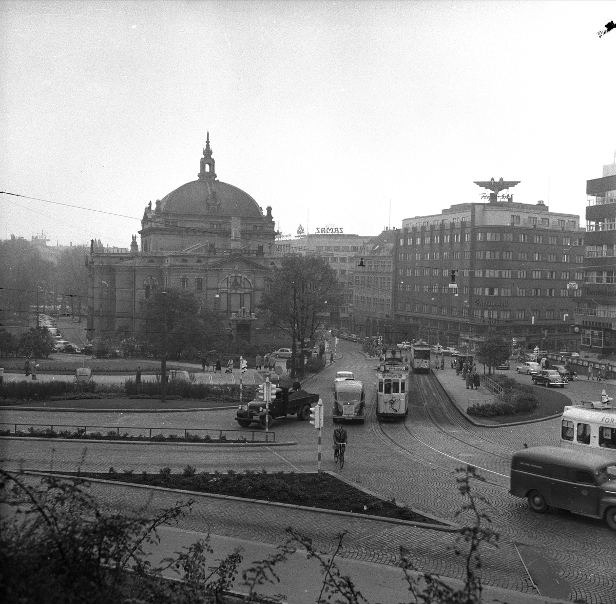 Stortingsgata, Oslo, 09.10.1957. Gatebilde.