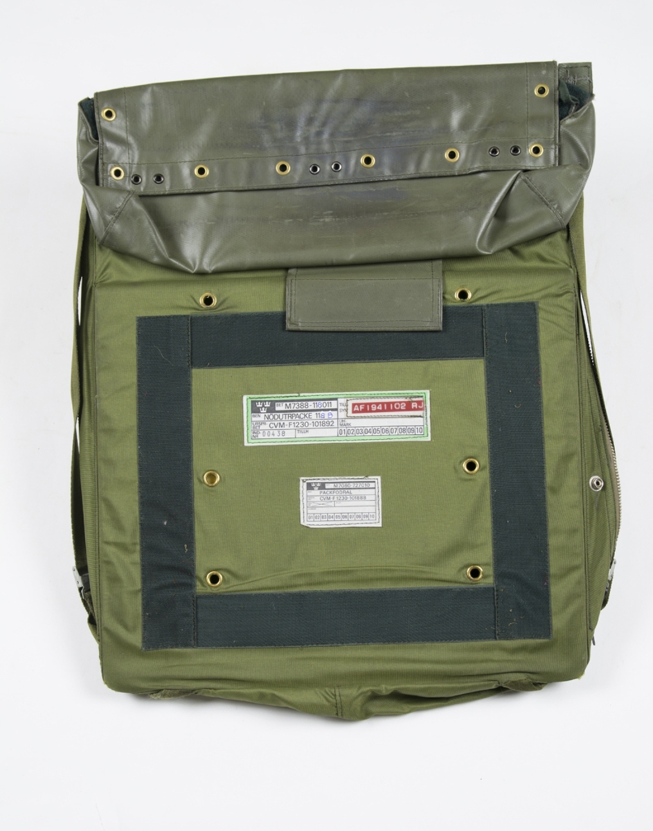 Packfodral B, för nödutrustningspacke typ 118 B. För HKP 6A. Packen är tom.