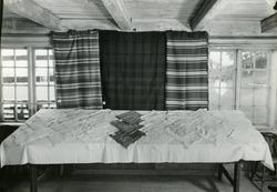 Tekstilutstilling på Hadeland Folkemuseum 1946