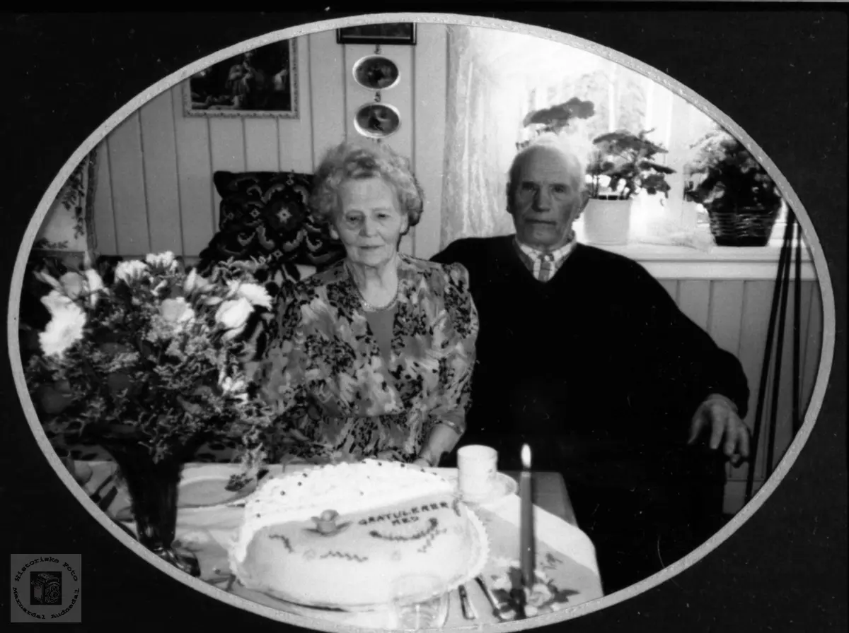 Portrett av ektepar. Petra og Ingolv Tisland, Laudal.