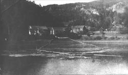 Fuglestveit Øst i Øyslebø.