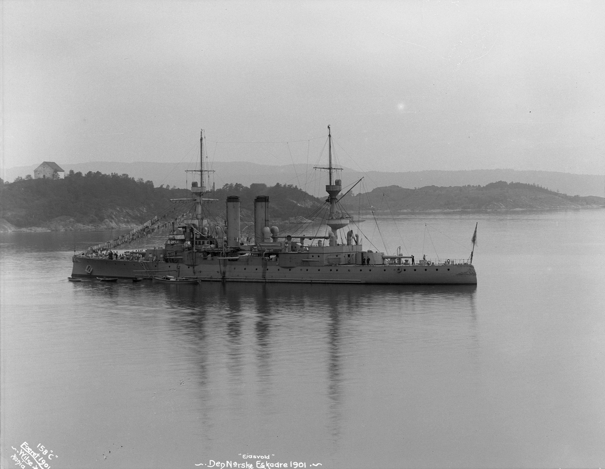 Eidsvold (b. 1899, Armstrong, Newcastle), Den Norske eskadre, panorama