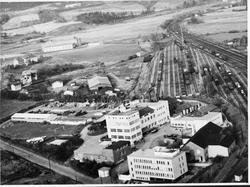 Luftfoto av Alf Bjerckes fabrikker