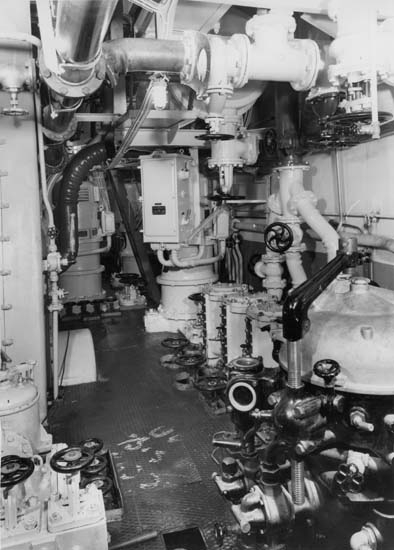Interiör från fartyg 111 M/S Islas Malvinas, maskiner.