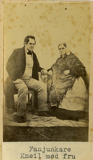 Text på kortets baksida: "Fanjunkaren Kneil med fru".