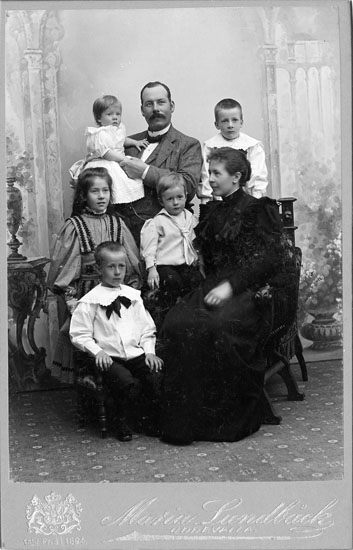 Familjen Alban och Anna Thorburn 1897