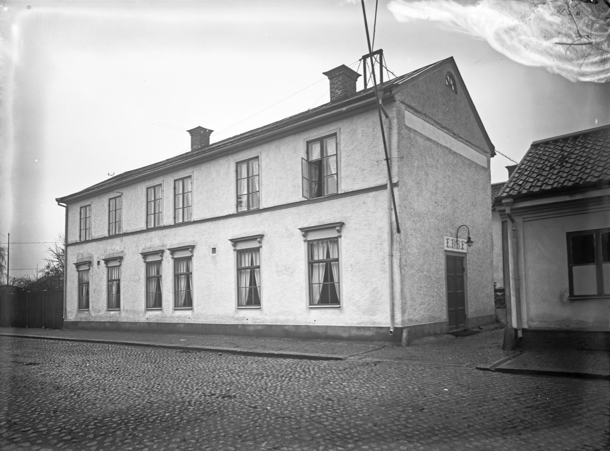 Samlingslokal Enköpings Blåbandsförening, Sandgatan 36, Enköping, ca 1909-1918. Sedermera Sveateatern och Sveabiografen.