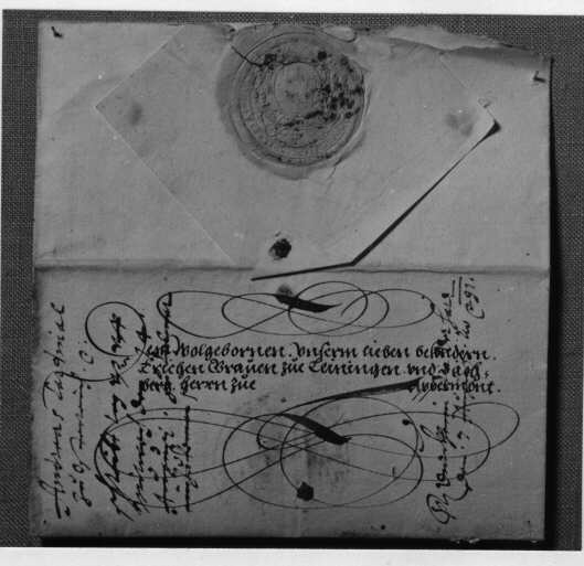 Brev från kardinalen av Österrike och guvernören över
deösterrikiska arvländerna, till greve Erik av Leiningen
Dachberg.Brevet egenhändigt undertecknad av Kardinalen. Brevet, som
är daterat5 augusti 1591, är försett med ett papperssigill med en
vapensköld irelief. Brevet skrivet på ett dubbelvikt ark.