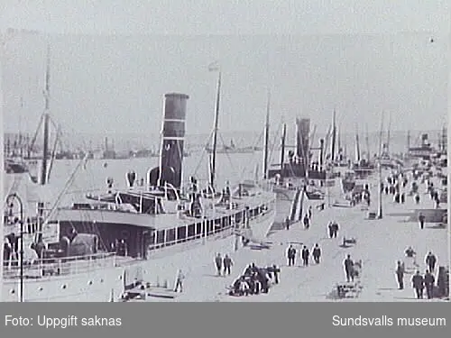 Oihonna som i fredstid brukade gå till Finland men under första världskriget gick utefter Norrlandskusten vanligen Sundsvall - Stockholm