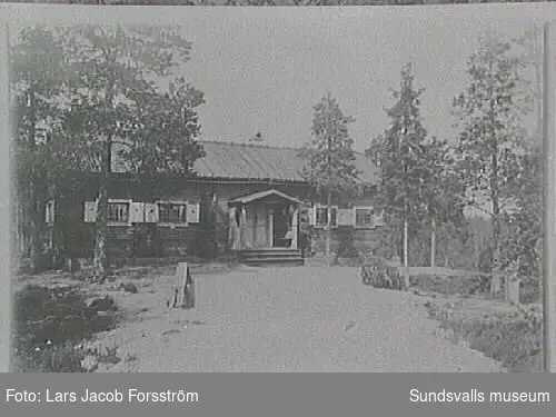 Parti av Norra berget i Sundsvall 1910-talet.(Bredsjöstugan/KB)