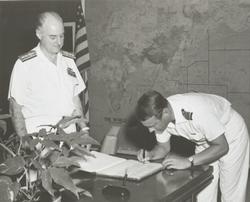 Älvsnabbens långresa 1966/67. Mottagning Pearl Harbor, Honol