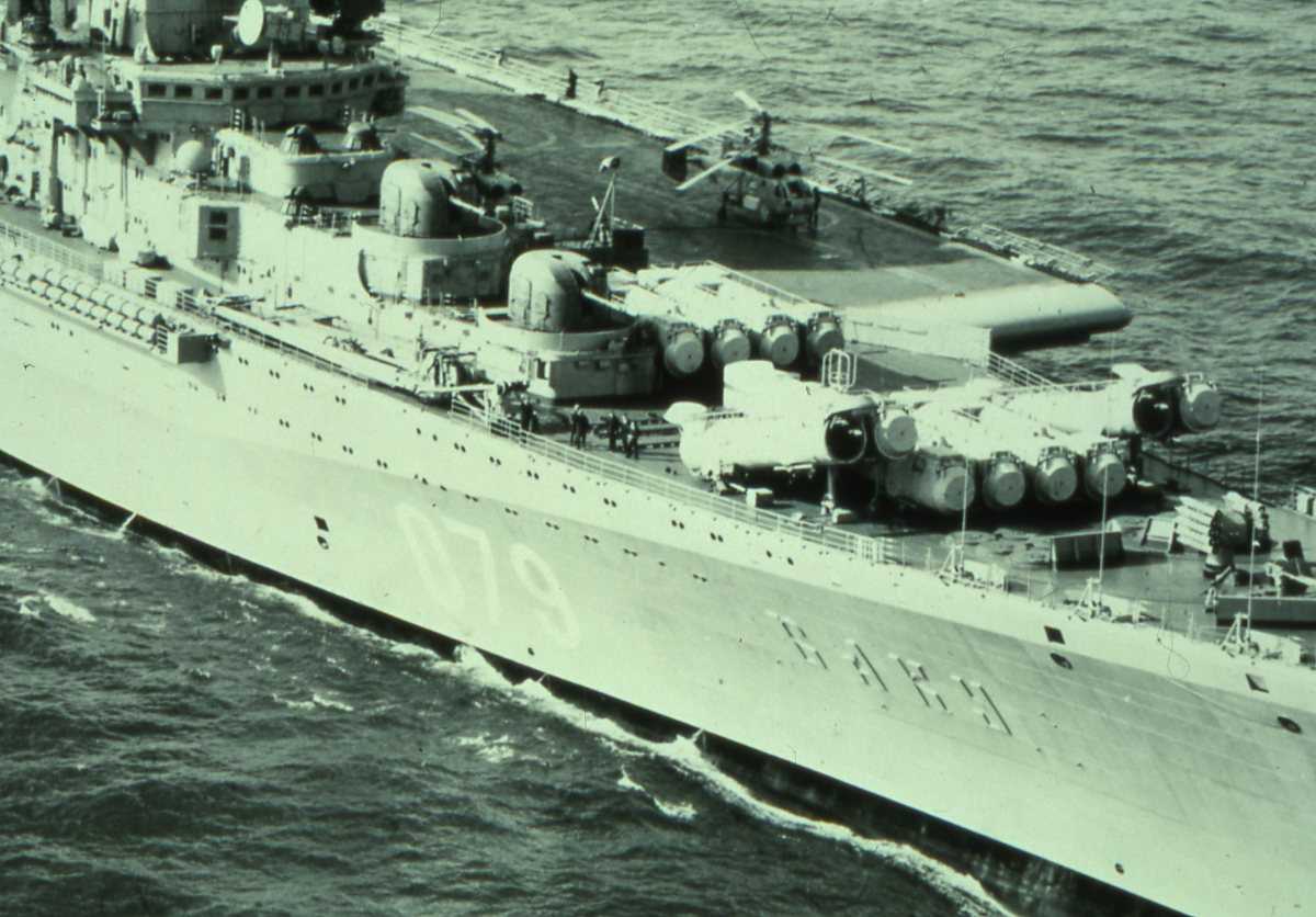 Russisk hangarskip av Modifisert Kiev - klassen som heter Admiral Gorshkov med nr. 079.