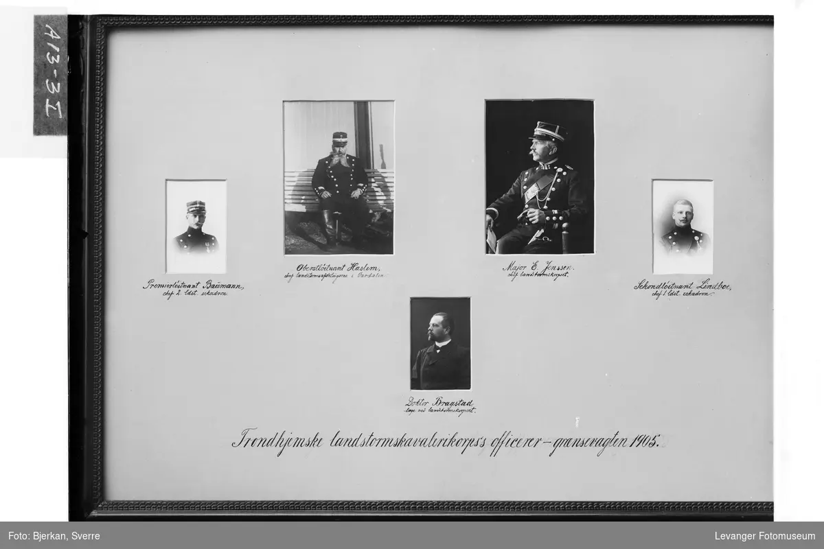 Trondhjemske landstormskavelerikorps's officerer - grænsevagten 1905